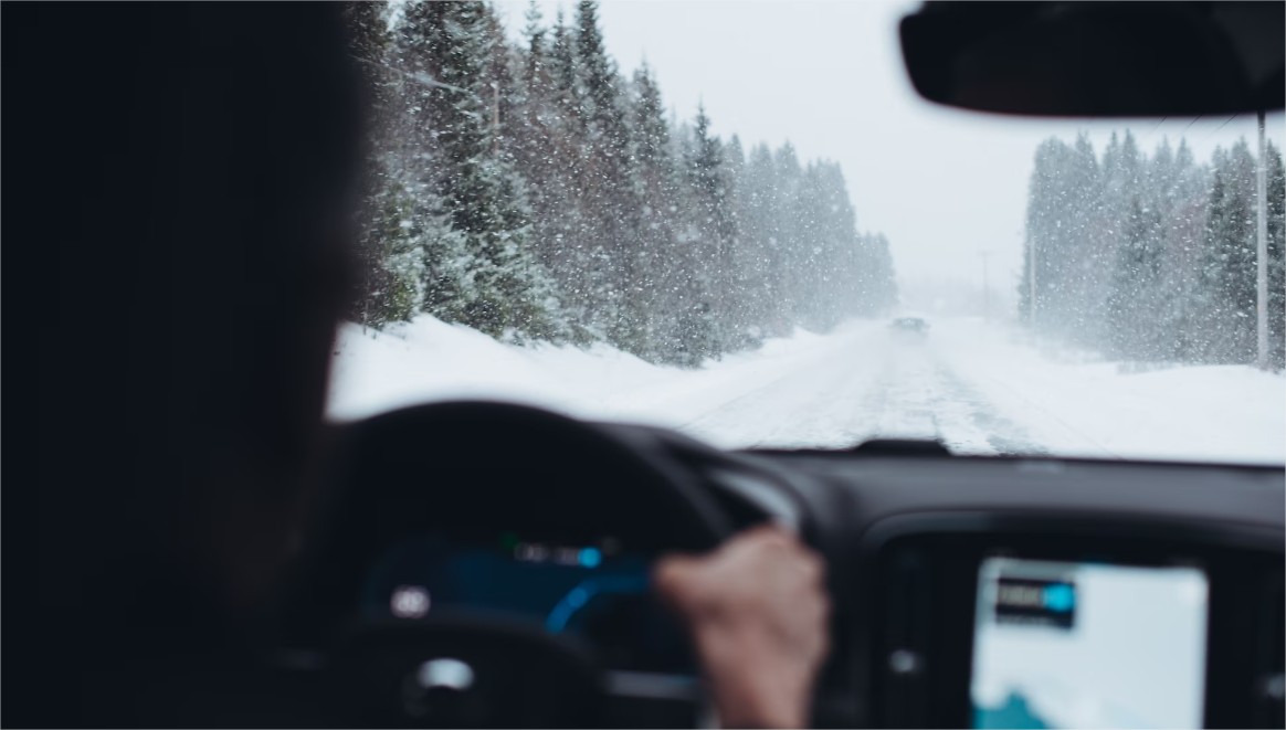 conducir con nieve o hielo de forma segura